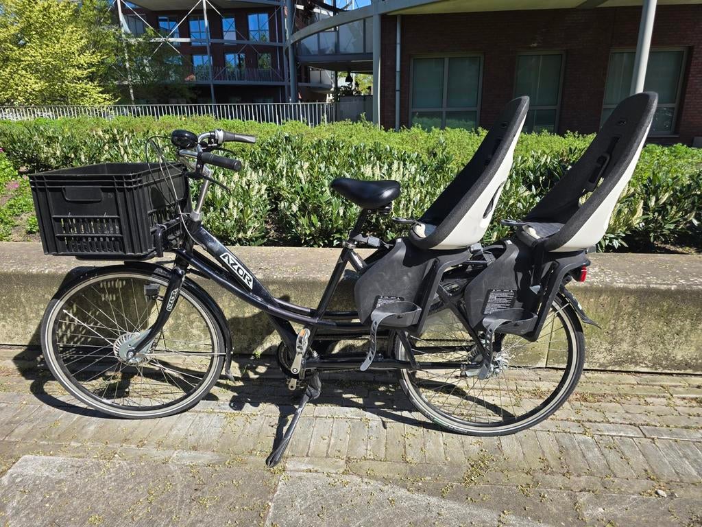 Azor Tweelingfiets met 2 Bobike zitjes en 7 versnellingen, Versnellingen, 56 cm of meer, Zo goed als nieuw, Trommelrem