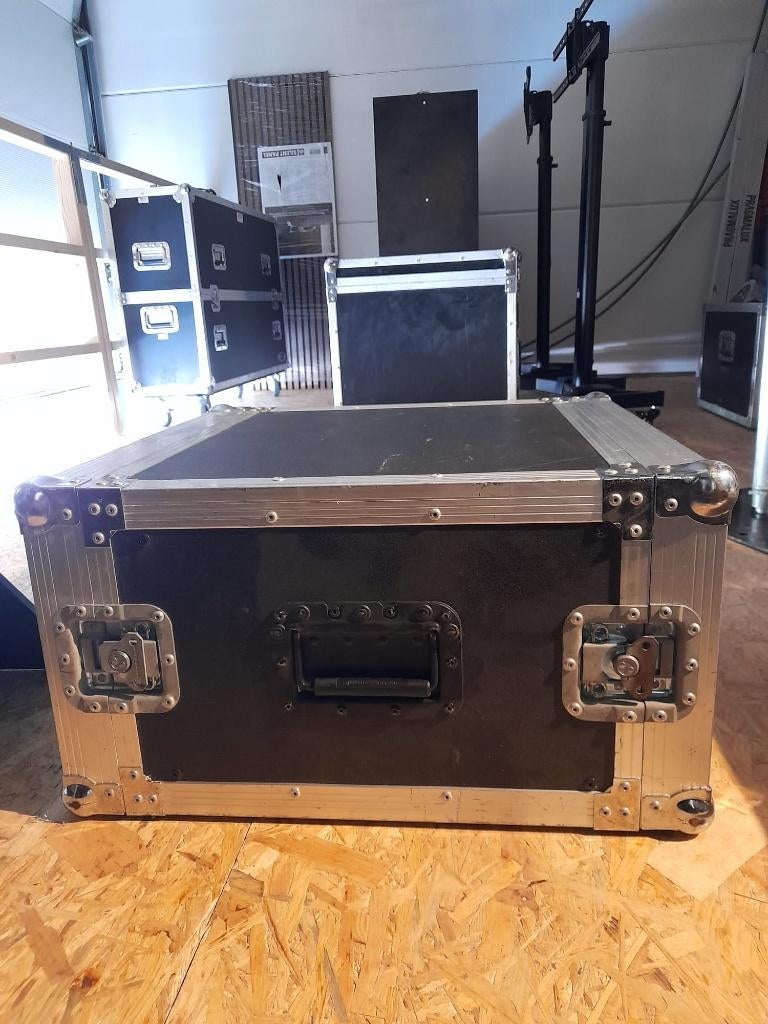 Flightcase / rackcase - 6HE hoog - double door, Ophalen, Gebruikt, Overige instrumenten, Flightcase