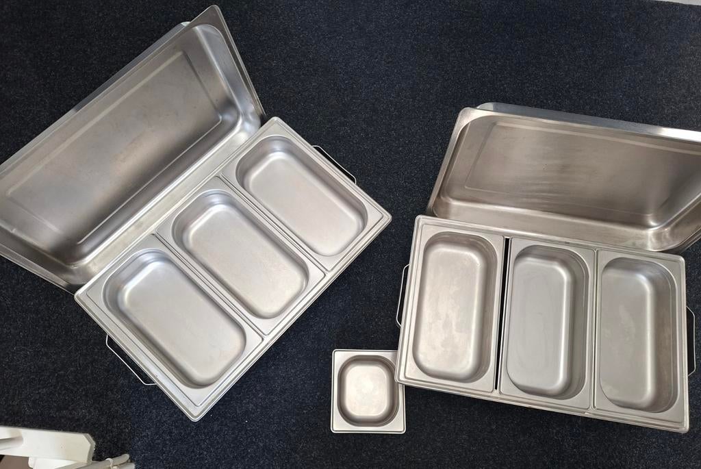 Warmhoudbakken au bain marie rvs 2 stuks compleet samen 60 -, Huis en Inrichting, Keuken | Keukenbenodigdheden, Ophalen, Zo goed als nieuw