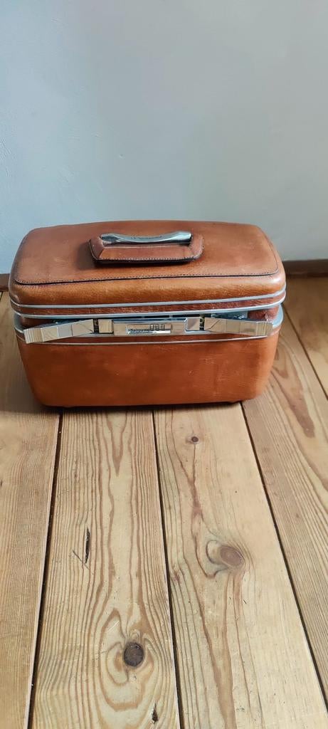 samsonite vintage beautycase, Gebruikt, Bruin, Met slot, Ophalen of Verzenden
