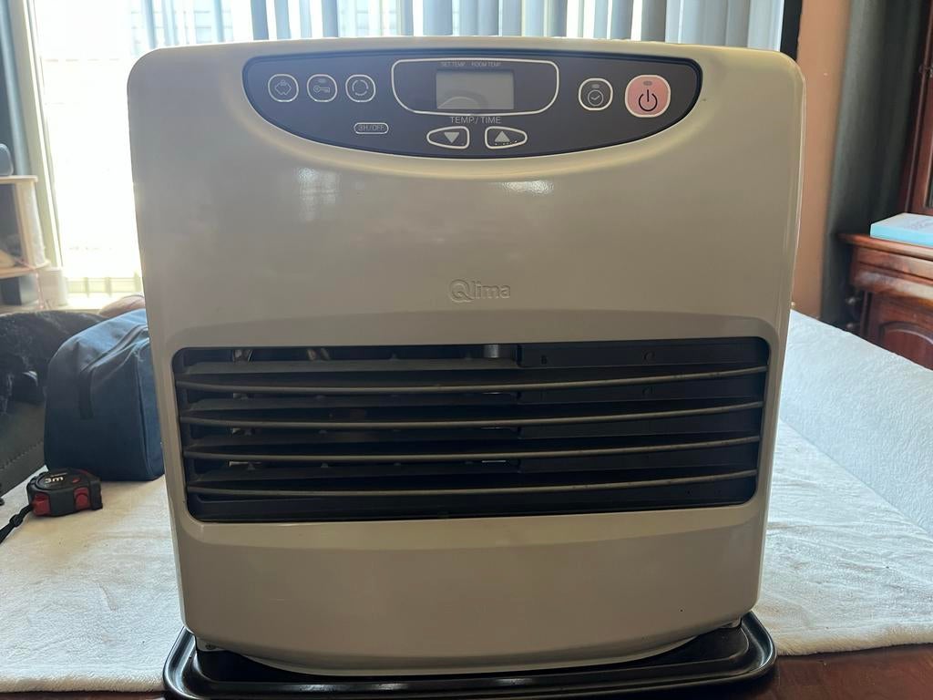 Zo goed als nieuwe Qlima laser kachel, Huis en Inrichting, Kachels, Ophalen of Verzenden, Zo goed als nieuw, Overige brandstoffen