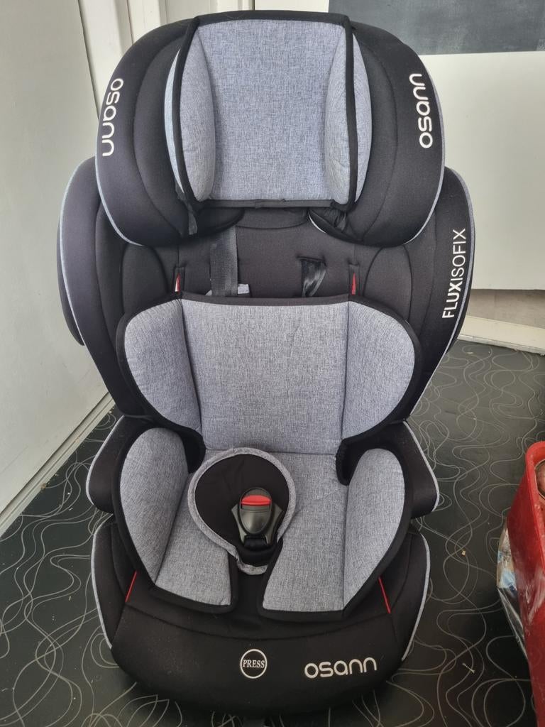 Osann autostoeltje, Kinderen en Baby's, Autostoeltjes, Autogordel, 15 t/m 36 kg, Zo goed als nieuw, Ophalen
