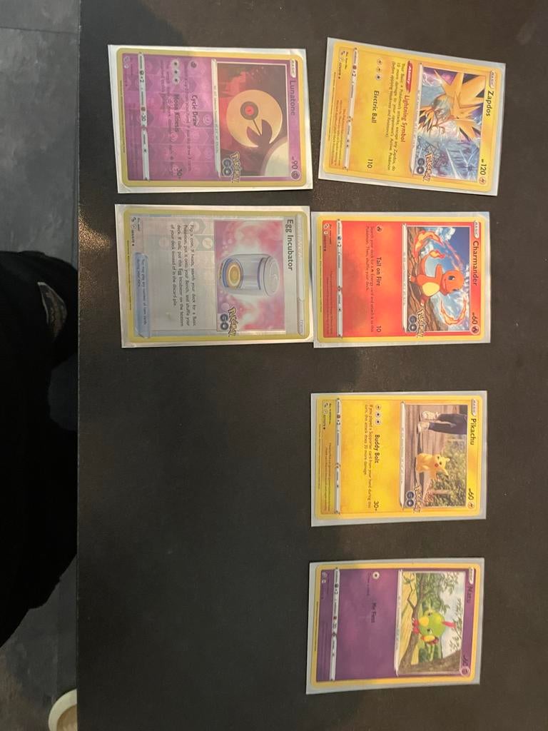 Pokémon kaarten: Lunatone, Zapdos, Charmander, Pikachu, Ophalen of Verzenden, Gebruikt, Meerdere kaarten