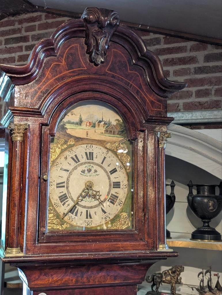 Antieke Friese staande klok 230 cm hoog €400., Ophalen