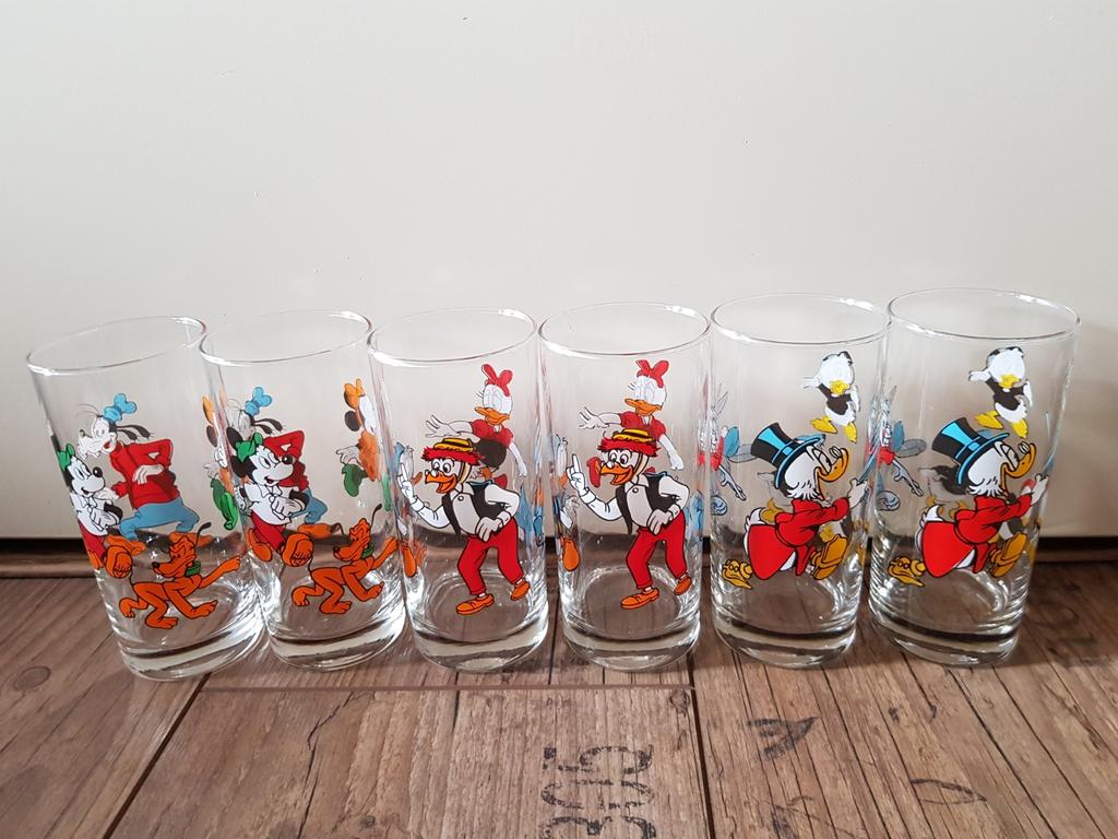 6 glazen Disney figuren, Ophalen of Verzenden, Nieuw, Frisdrankglas