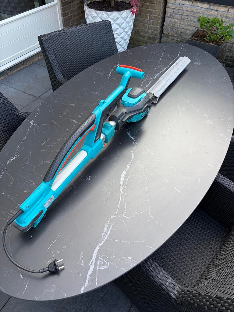 Husqvarna HighCut 48 Heggenschaar - Elektrisch, Tuin en Terras, Heggenscharen, Ophalen, Gebruikt, Elektrisch