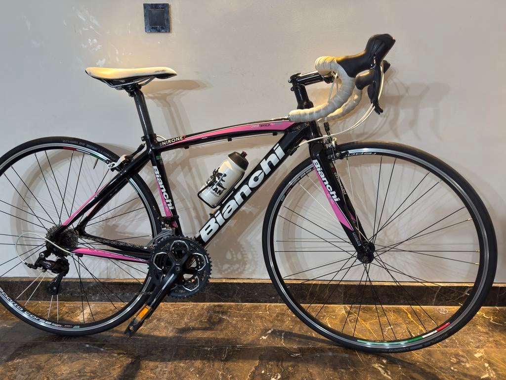 Fiets Bianchi Via Nirone 7 Dama Bianca - Aluminium Racefiets, Fietsen en Brommers, 28 inch, Aluminium, Minder dan 49 cm, Zo goed als nieuw