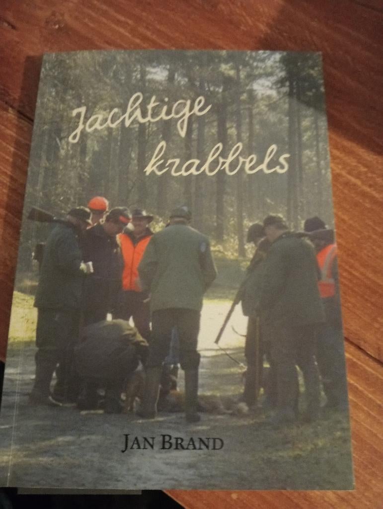 Jachtige krabbels,Jan Brand,jacht, jagen, jachtboeken, Boeken, Natuur, Ophalen of Verzenden, Gelezen