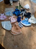 Setje poppenhuis kleertjes 1.12, Ophalen of Verzenden, Zo goed als nieuw, Poppenhuis