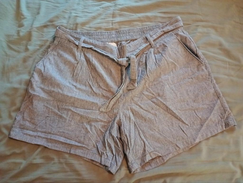 Dames kort broek maat 48, Kort, Blauw, Maat 46/48 (XL) of groter, Ophalen of Verzenden