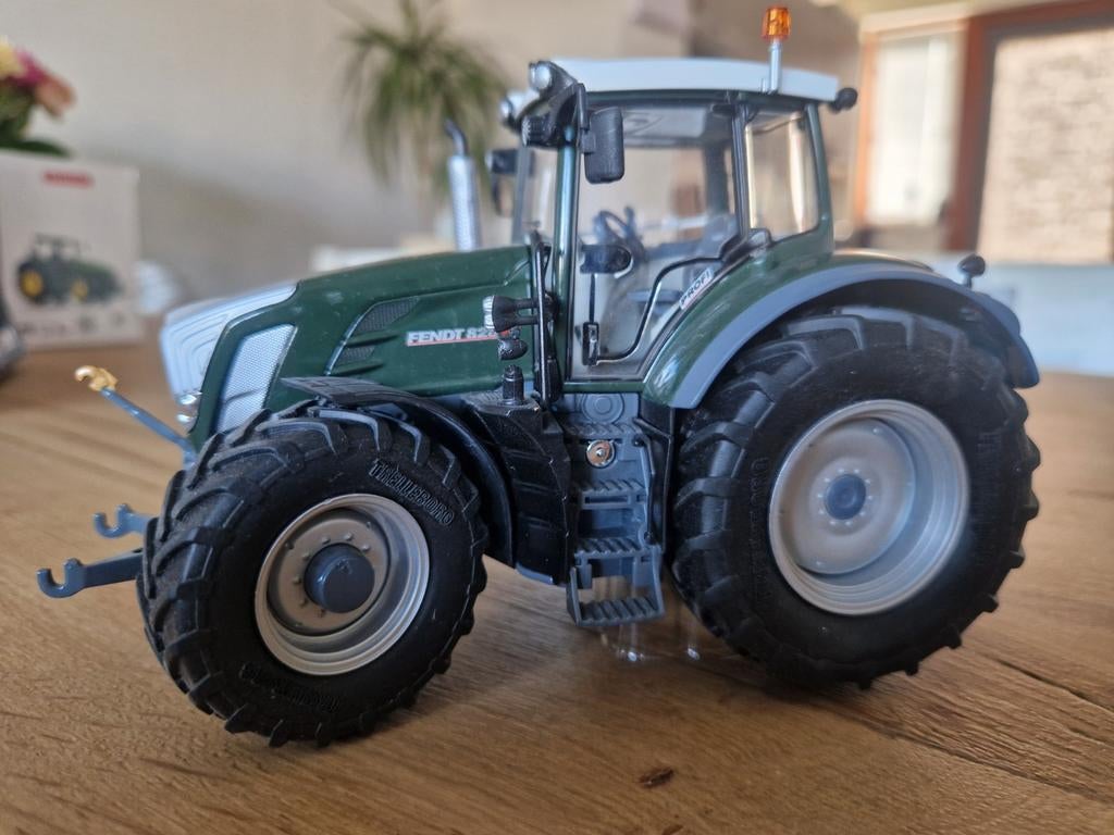 FENDT 828 TANNENGRÜN WIKING, Ophalen of Verzenden, Zo goed als nieuw, Tractor of Landbouw, Overige merken