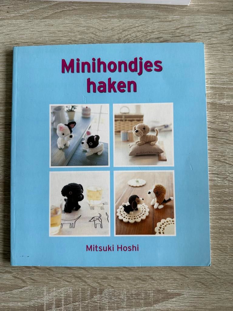 Minihondjes haken - Mitsuki Hoshi, Ophalen of Verzenden, Nieuw, Breien en Haken