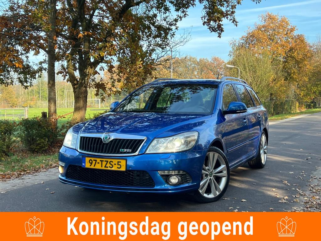 Skoda Octavia Combi 2.0 TFSI VRS Cruise + Clima + Navi, Auto's, Skoda, Euro 5, Gebruikt, Zwart, 1984 cc
