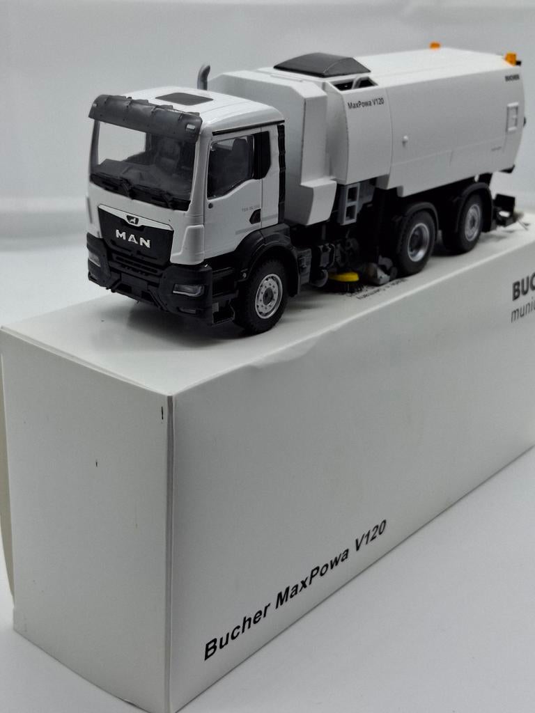 MAN TGS BUCHER STRAßENKEHRMASCHINE 1:50, Hobby en Vrije tijd, Modelauto's | 1:50, Ophalen of Verzenden, Nieuw, Bus of Vrachtwagen