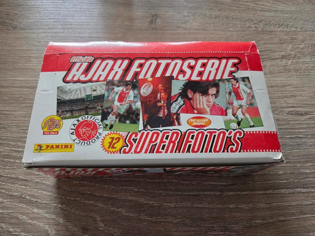 Panini box Ajax fotoserie, Ophalen of Verzenden, Zo goed als nieuw, Ajax, Poster, Plaatje of Sticker