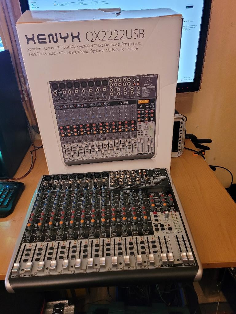 NIEUWE BERINGER MENGTAFEL QX2222USB, Muziek en Instrumenten, Mengpanelen, Ophalen, Nieuw, 10 tot 20 kanalen