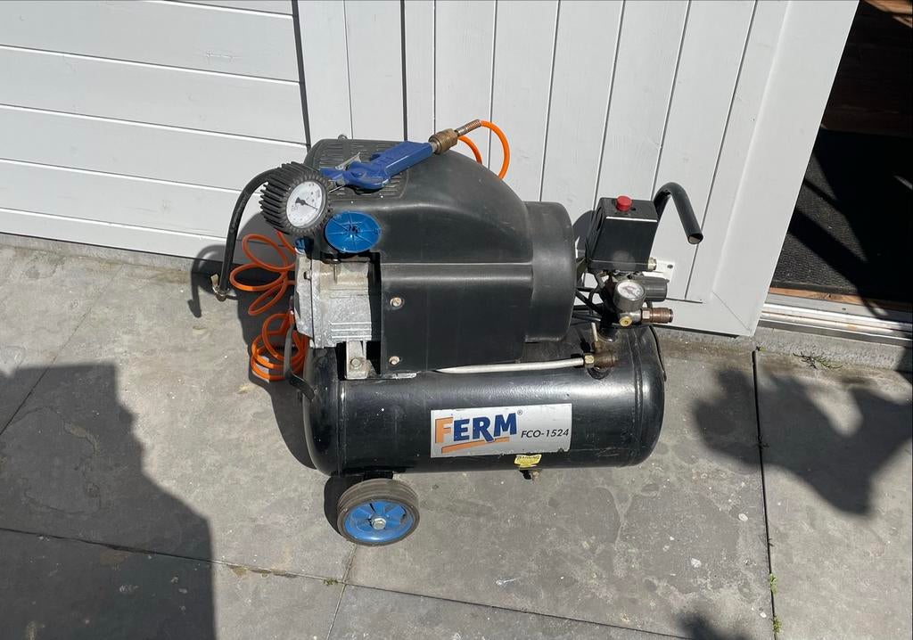 FERM FCO-1524 Compressor, Doe-het-zelf en Verbouw, Ophalen, Gebruikt, 6 tot 10 bar, Minder dan 200 liter/min