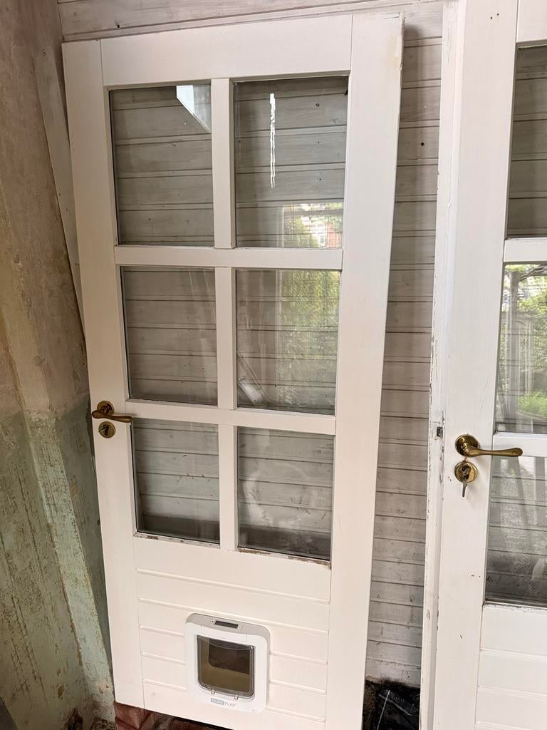 Hardhouten deur met dubbelglas en sureflap kattenluik, Ophalen, Gebruikt, 80 tot 100 cm, Buitendeur