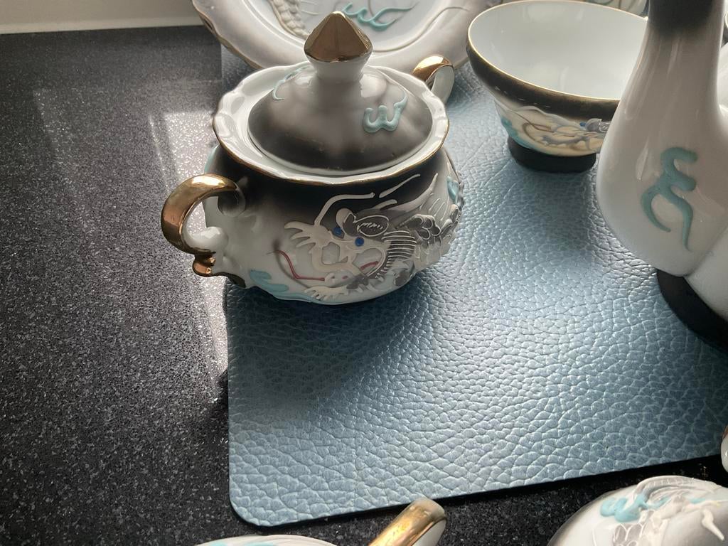 Compleet Koffie- en Theeservies in Pastel Tinten, Huis en Inrichting, Keuken | Servies, Ophalen, Gebruikt, Keramiek, Overige stijlen