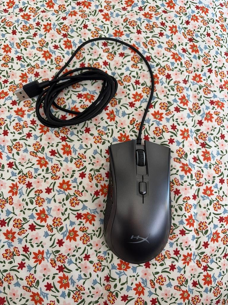HyperX Pulsefire FPS Pro Gaming Muis Bedraad, Rechtshandig, Muis, Gebruikt, Gaming muis