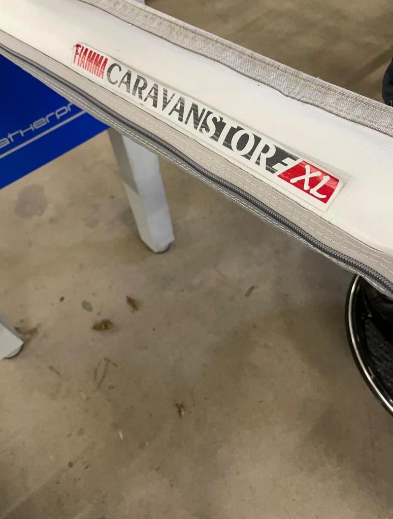 Fiamma Caravanstore XL zakluifel 360 cm grijs gestreept, Caravans en Kamperen, Ophalen, Zo goed als nieuw