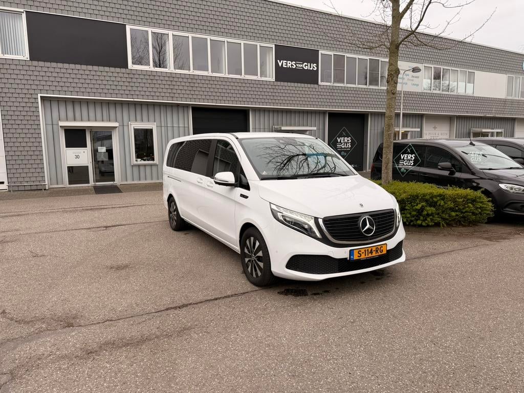 Mercedes EQV 300 L3 | 8-persoons | 6.500 km | Nieuwstaat, Auto's, 8 stoelen, 95 pk, Mercedes-Benz, 151 €/maand