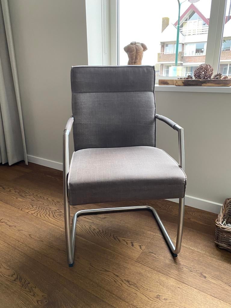 4 design eetkamerstoelen Goossens Knock Out, Ophalen, Gebruikt, Overige kleuren, Modern, stijlvol en design.