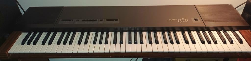 Yamaha Pf10 - Electronic Piano - OPHALEN, Muziek en Instrumenten, Piano's, Gebruikt, Zwart, Ophalen