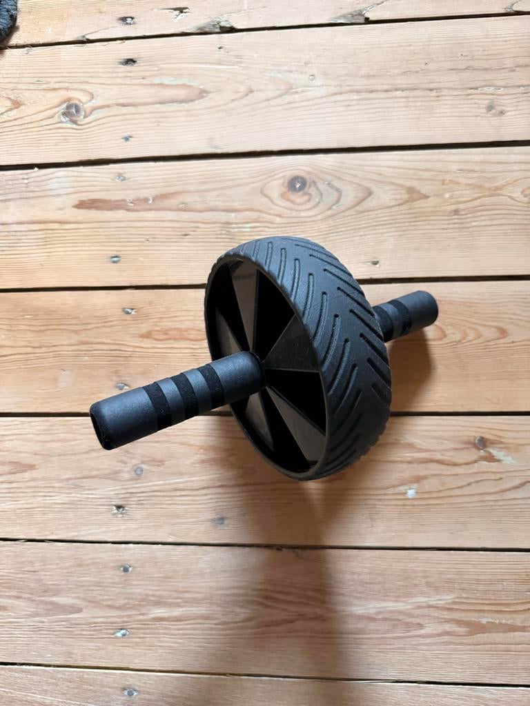 Adidas buikspier trainer, Sport en Fitness, Fitnessmaterialen, Ophalen of Verzenden, Zo goed als nieuw, Buik, Buikspierwiel