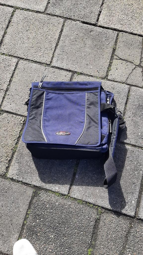 Eastpak schoudertas, Ophalen of Verzenden, Blauw