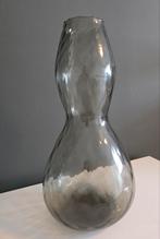 Zwarte glazen vaas van de Bijenkorf, 34cm hoog, Ophalen, Zwart, Minder dan 50 cm, Glas