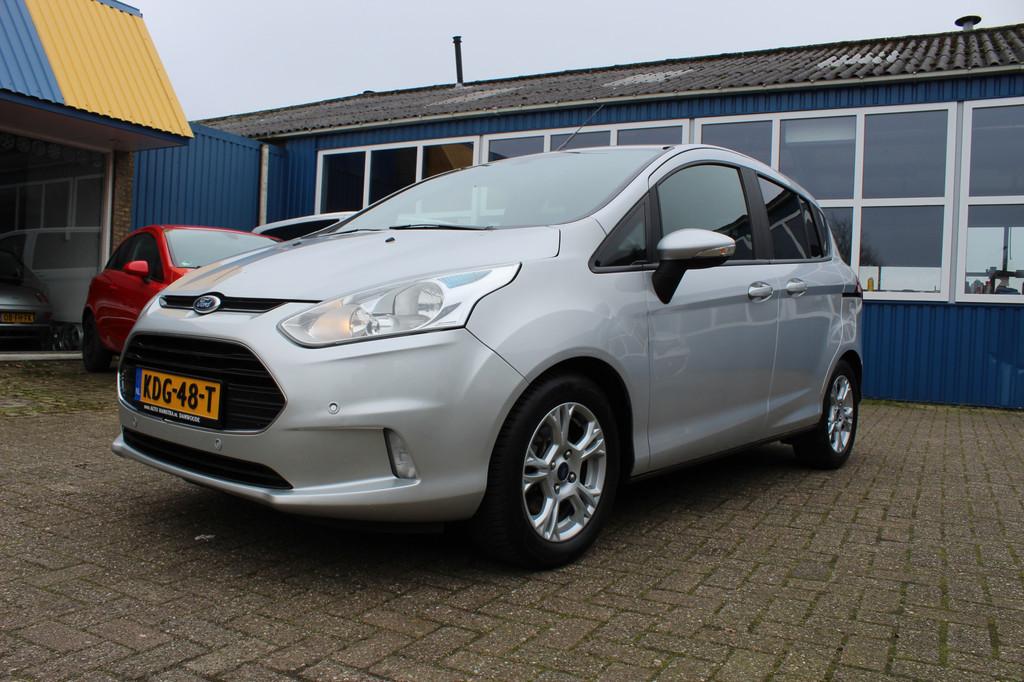 Ford B-MAX 1.0i "Sync Edition" Navi - Trekhaak - PDC ! 125 P, Auto's, Ford, Voorwielaandrijving, Gebruikt, Zwart, Bedrijf
