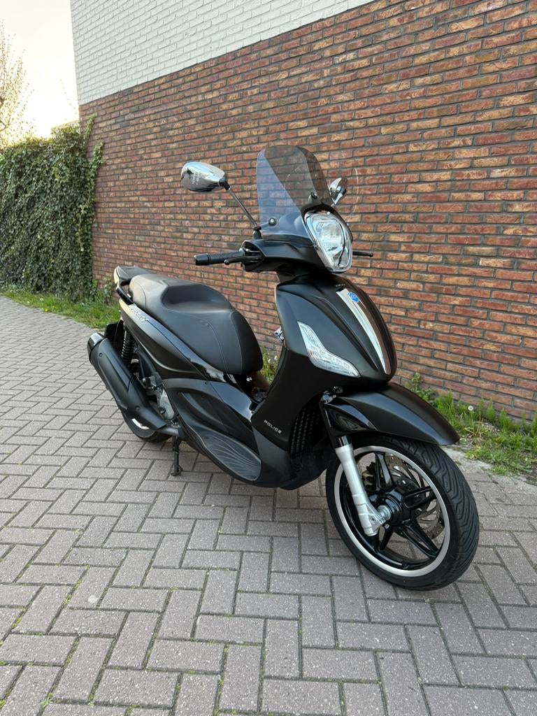 Piaggio Beverly 350 Police 2019, Ophalen of Verzenden, Zo goed als nieuw, Benzine, Overige modellen