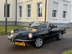 Alfa Romeo Spider 2.0 ORIGINEEL, MOOI & GOED, 120.000 KM !, Auto's, Oldtimers, Achterwielaandrijving, 1962 cc, Cabriolet, Zwart