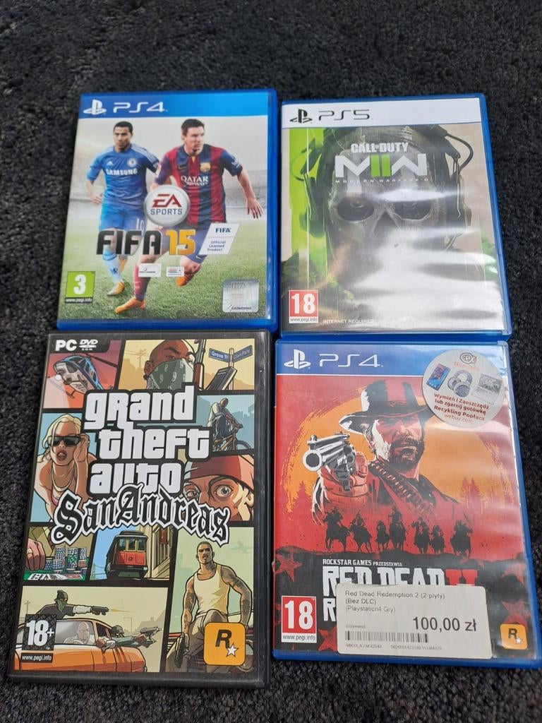 Verschillende games: FIFA 15, Call of Duty, GTA, Red Dead, Ophalen