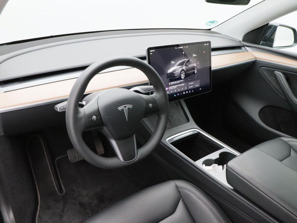 Tesla Model Y RWD 58 kWh 238 Pk | Trekhaak | Panoramadak | S, Auto's, Tesla, Automaat, 238 pk, Gebruikt, 375 min
