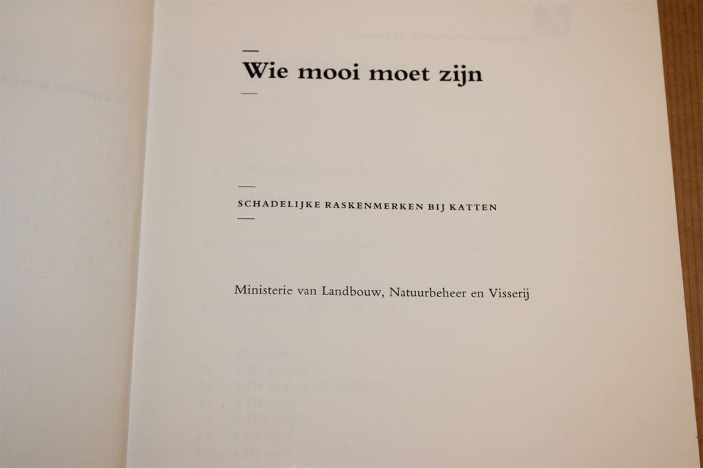 Schadelijke Raskenmerken Katten — Officiële Uitgave [1992], Ophalen of Verzenden, Gelezen, Katten