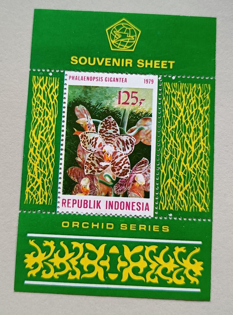 Indonesie 1979 blok orchid, Ophalen of Verzenden, Postfris, Zuidoost-Azië