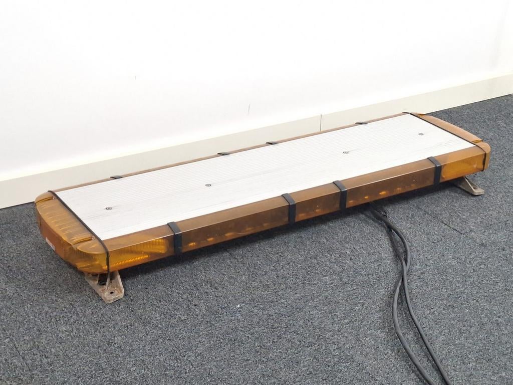 Zwaailicht flitsbalk whelen zwaailamp lichtbalk zwaaibalk, Ophalen of Verzenden