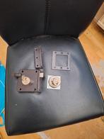 te koop oplegsloten, Ophalen of Verzenden, Nieuw, IJzer, Slot