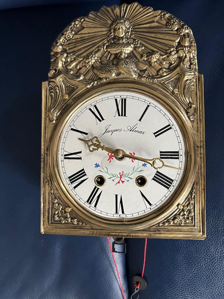 Antieke wand klok comtoise Jacques Almar, Ophalen