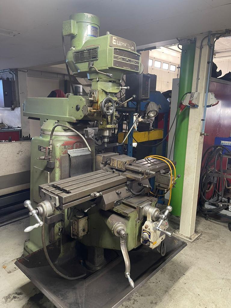 Eumega Freesbank Teab, Ophalen