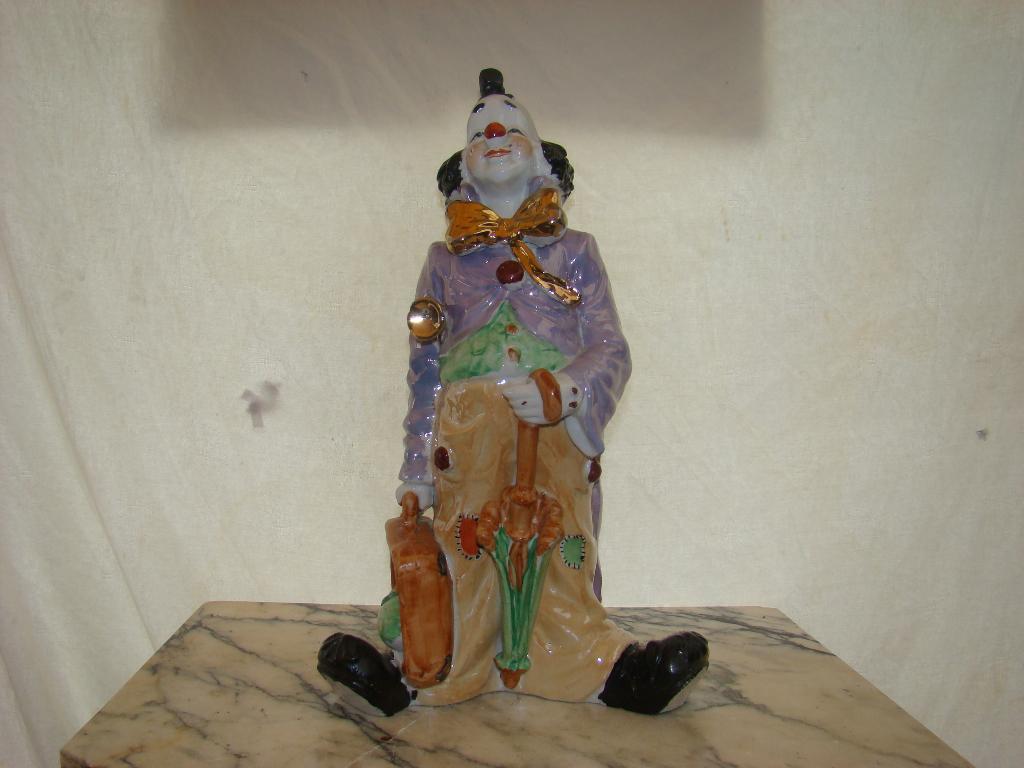 Clown, Antiek en Kunst, Antiek | Porselein, Ophalen of Verzenden