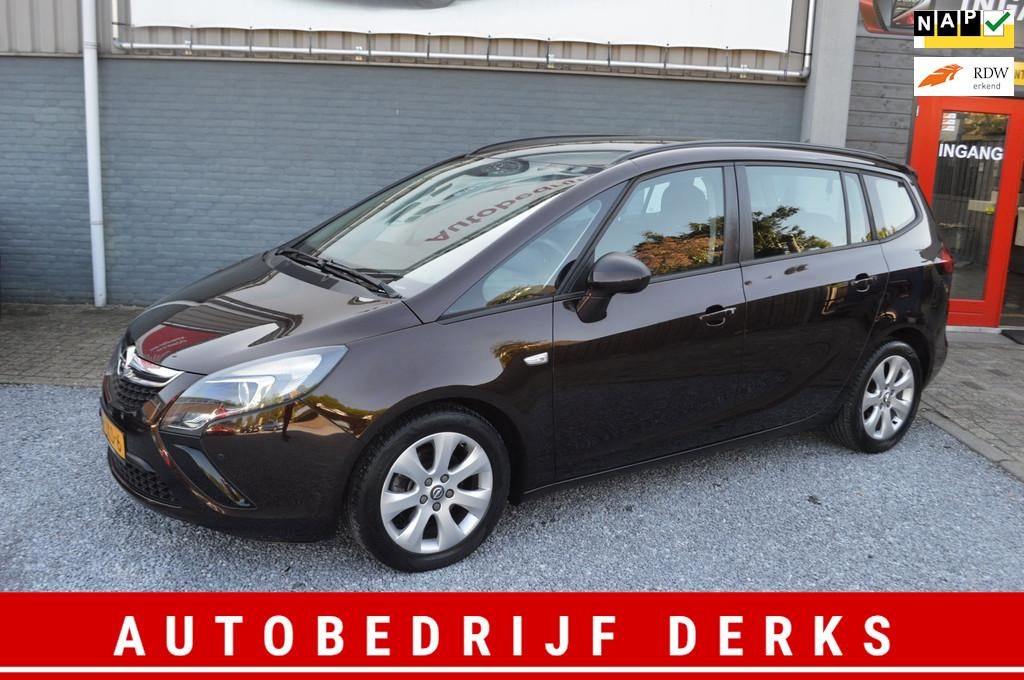 Opel Zafira Tourer 1.4 Business+ 7p. Airco Navi PDC Nwe Mode, Auto's, Opel, Euro 5, Stof, Gebruikt, 4 cilinders
