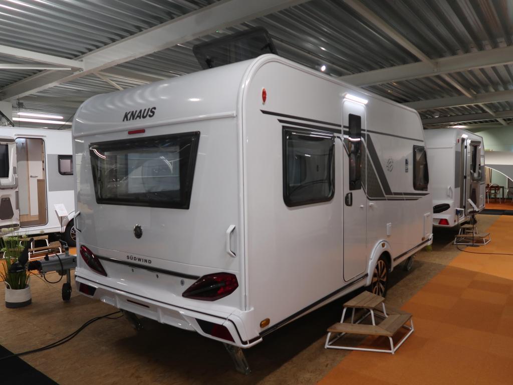Knaus Sudwind 60 Years 450 FU, Rondzit, Overige typen, Knaus, Schokbreker