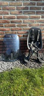 Urban Iki voorzitje met windscherm en 2 adapters, Fietsen en Brommers, Ophalen, Zo goed als nieuw, Voorzitje, Voetsteuntjes