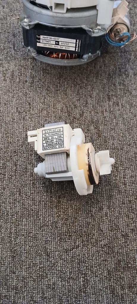 Miele vaatwasser onderdeel - Pomp M-Nr. 06696271, Witgoed en Apparatuur, Onderdelen en Toebehoren, Ophalen of Verzenden