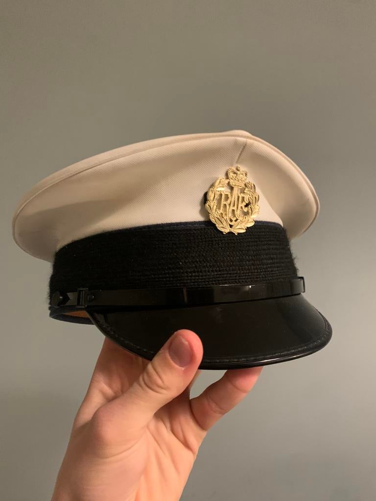 Britse RAF police pet maat 58, Verzenden, Luchtmacht, Engeland, Helm of Baret
