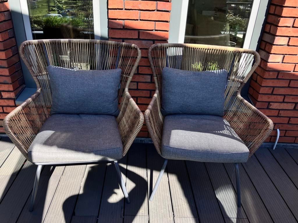 Bistro tuinset met 2 stoelen en bijzettafel, Rotan, Bijzettafel, Zo goed als nieuw, Tuinset