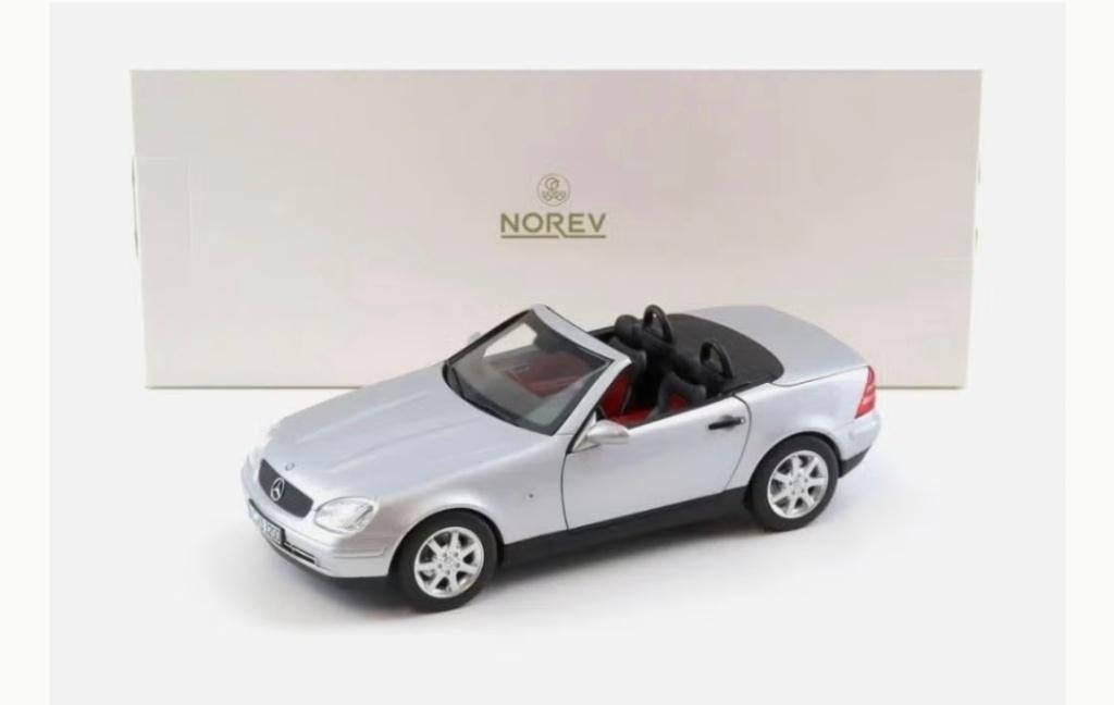 Norev Mercedes SLK 1996 R170 Brilliant silver 183020 1:18, Hobby en Vrije tijd, Modelauto's | 1:18, -, Norev, Ophalen of Verzenden
